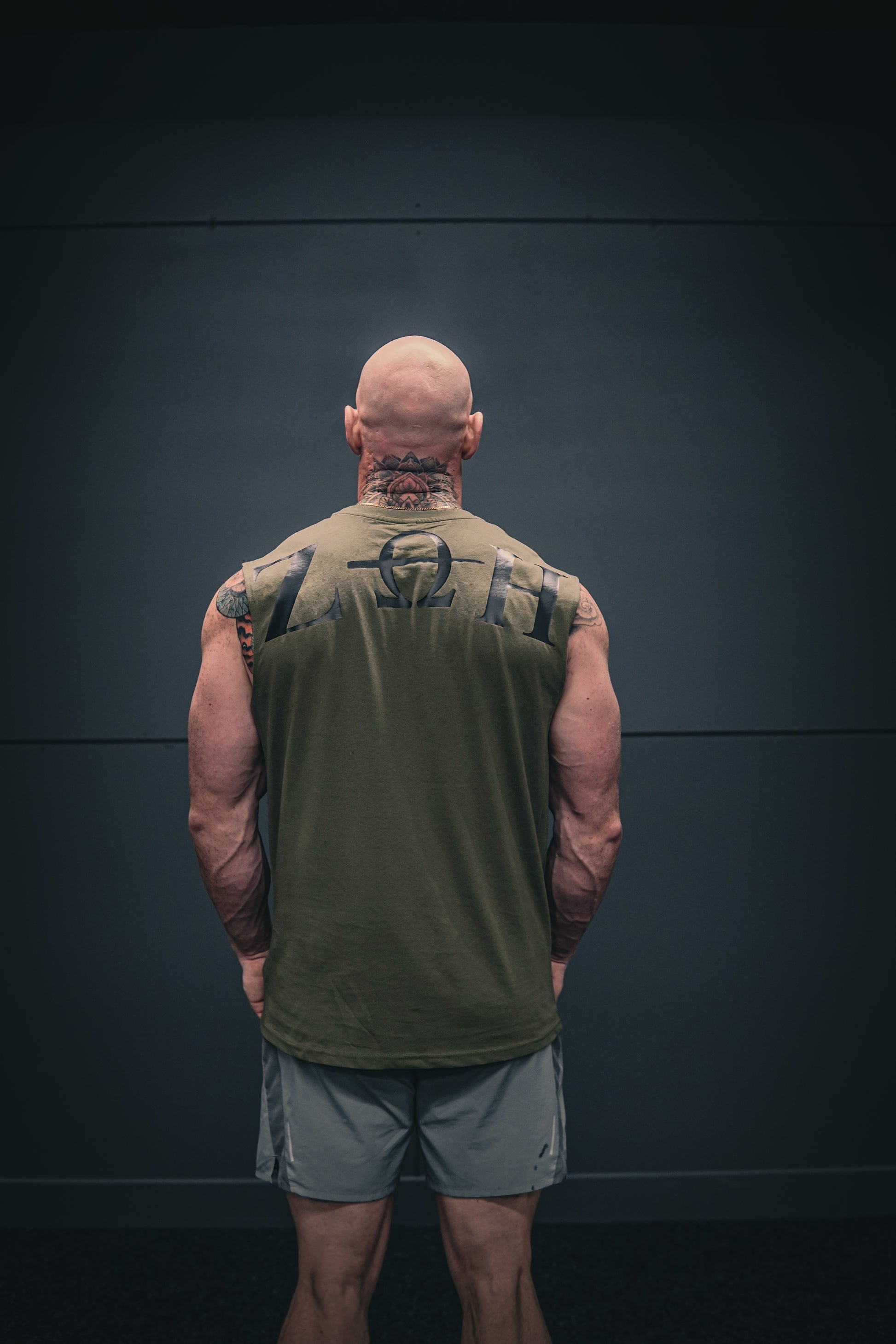 Atlas Khaki Green vest