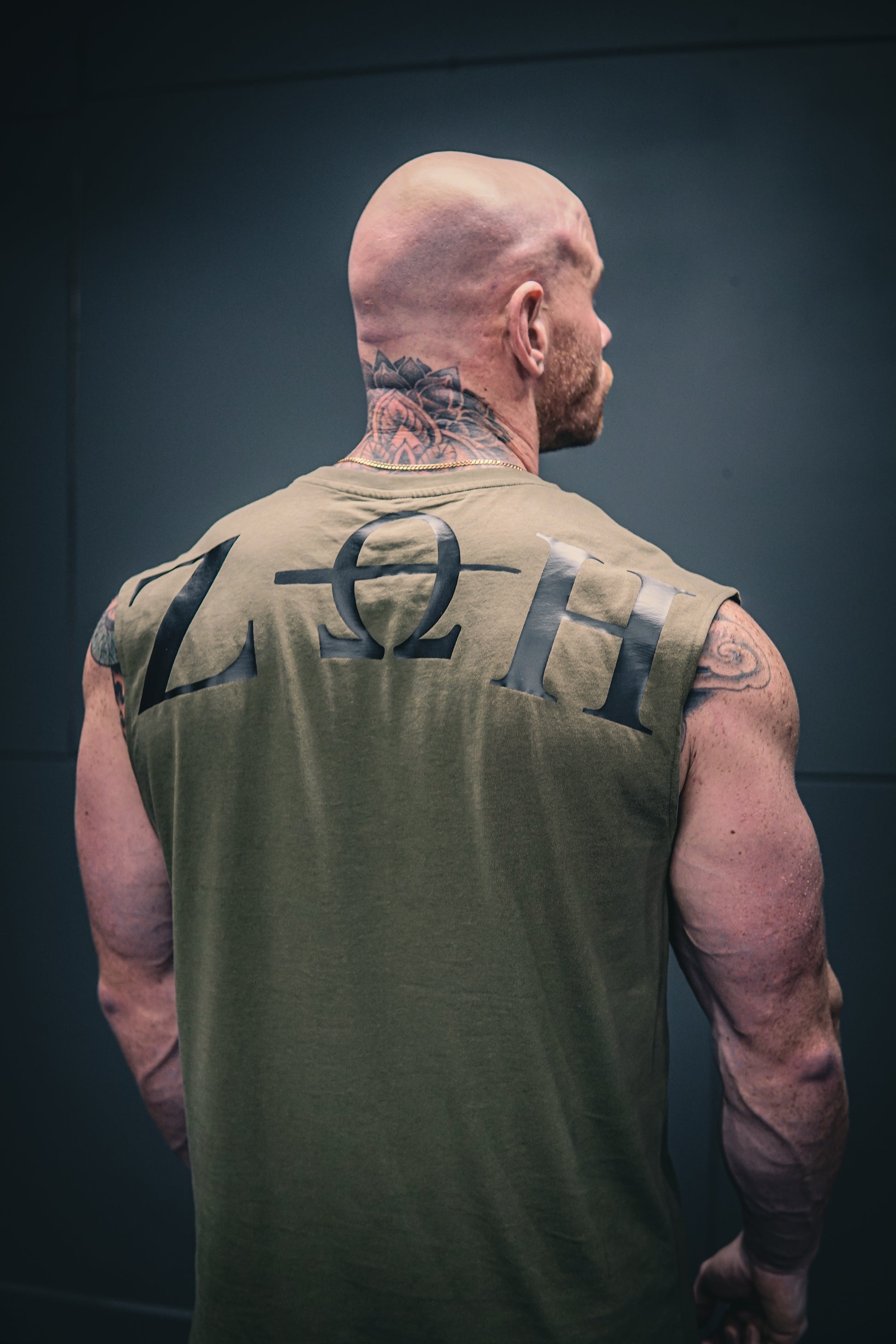 Atlas Khaki Green vest